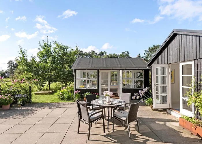 Ferienhaus 5 Bedroom Awesome In Slagelse